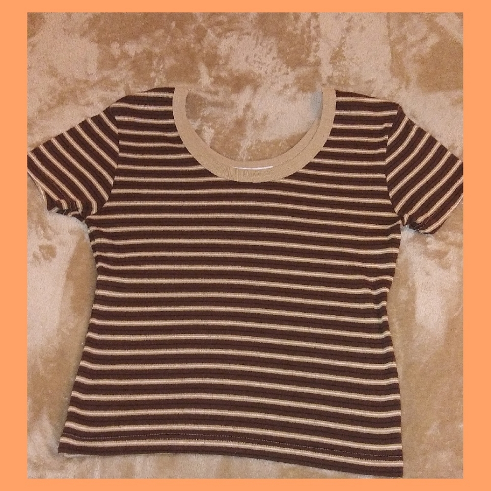 🌺STRIPEY SCOOP NECK TEE